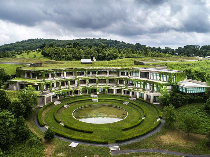 舊照揭秘美國秘密基地 為躲避核災(zāi)難而建